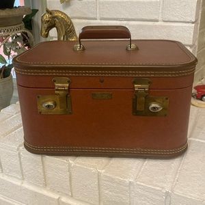 Vintage JC Higgins Find Luggage